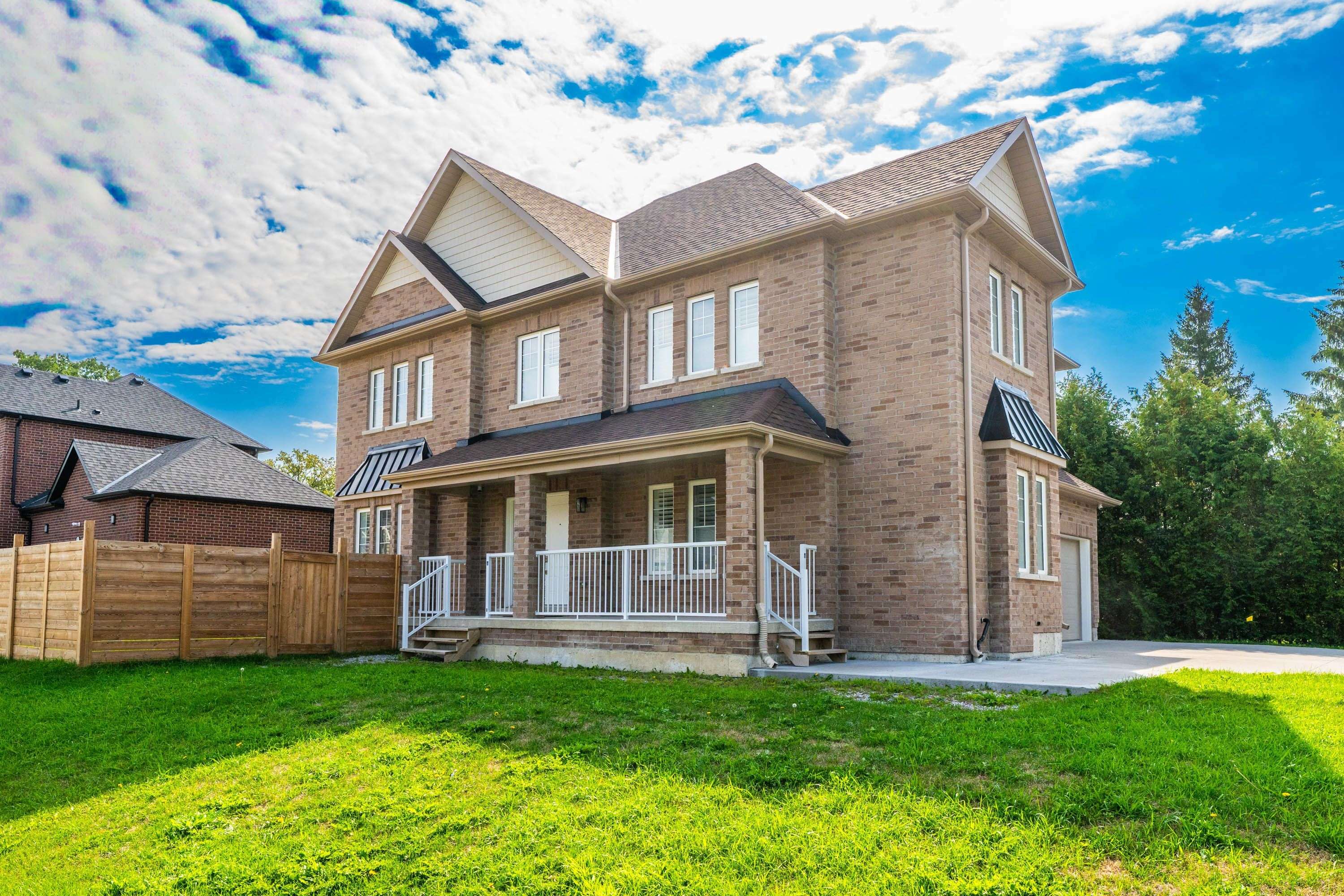 3B George ST, Innisfil, ON L0L 1L0