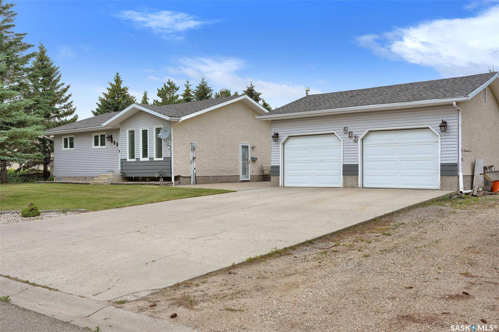 246/242 Westview DRIVE, Balgonie, SK S0G 0E0