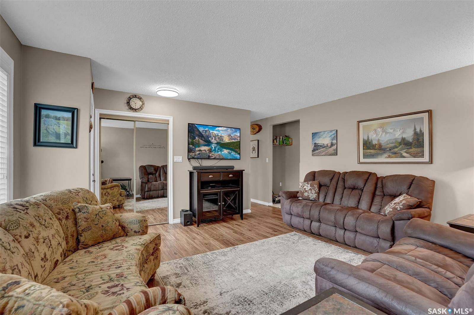 246/242 Westview DRIVE, Balgonie, SK S0G 0E0