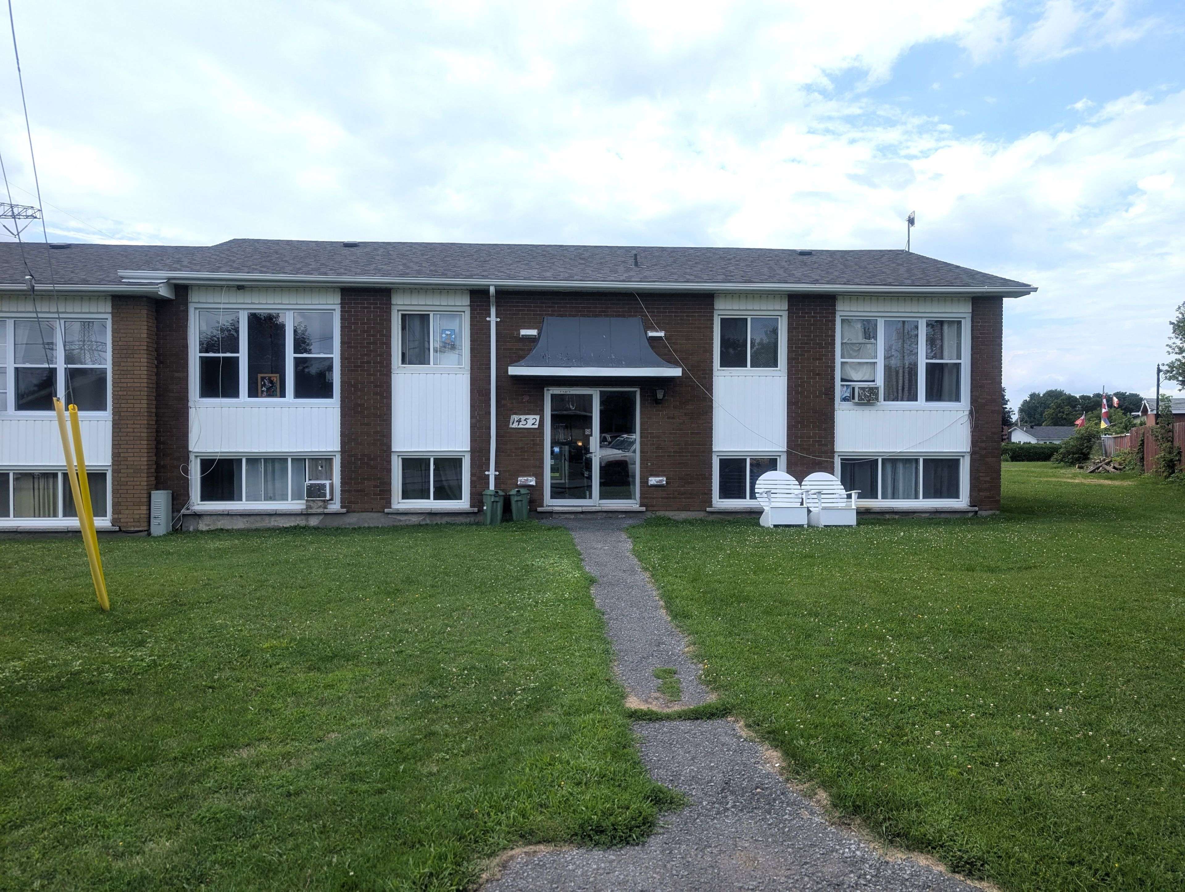1452 St Michel AVE, Cornwall, ON K6H 3M8