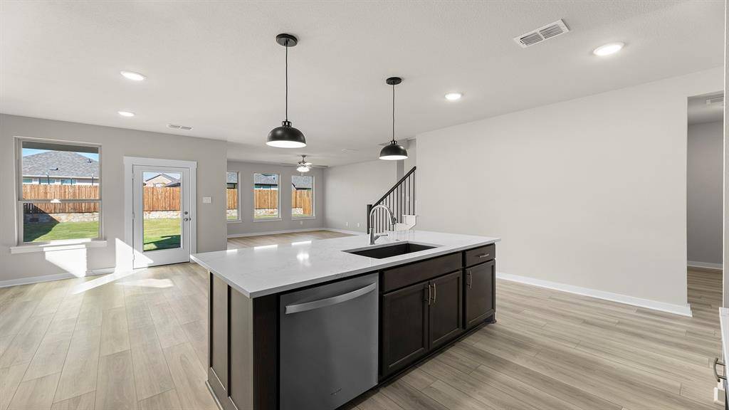 1632 Elle Lane, Aubrey, TX 76227