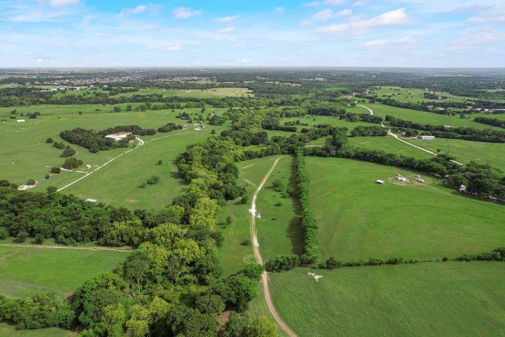 510 N D Ranch Road, Maypearl, TX 76064
