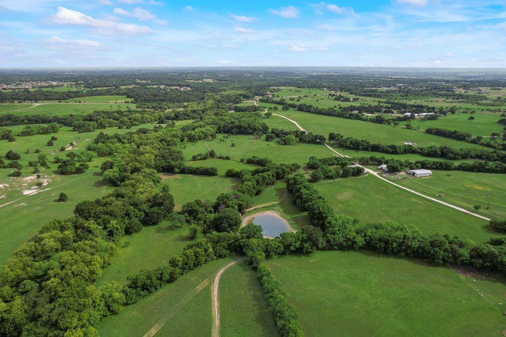 510 N D Ranch Road, Maypearl, TX 76064