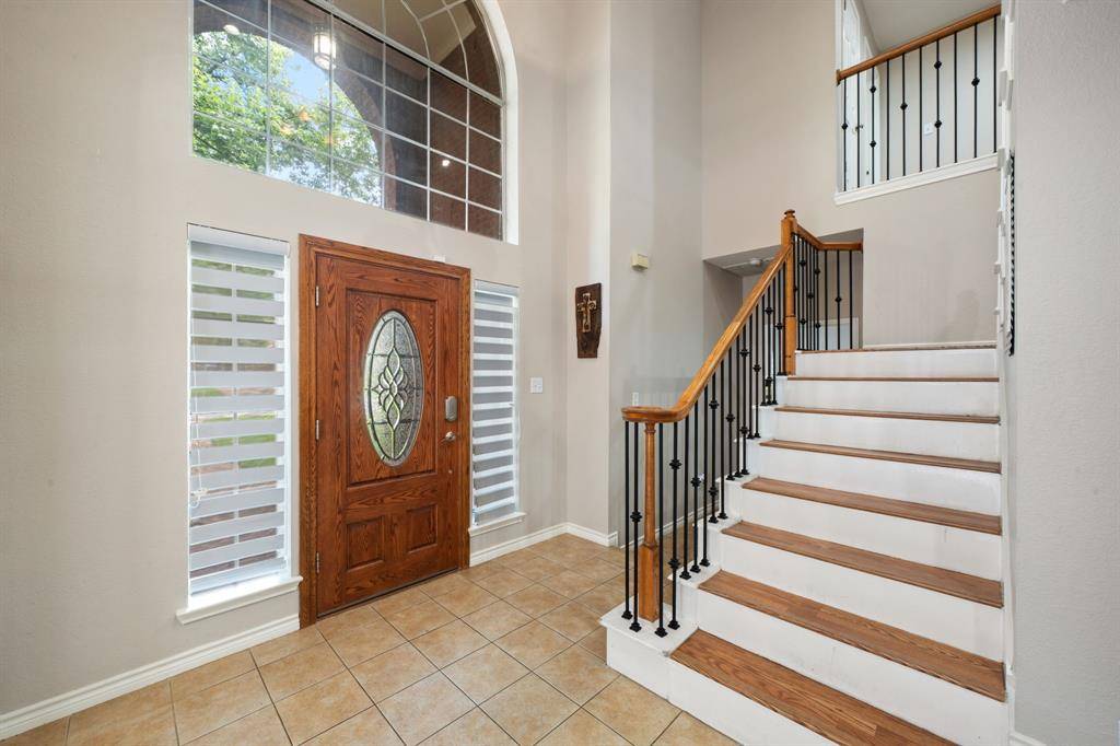 617 Highland Meadows Drive, Highland Village, TX 75077