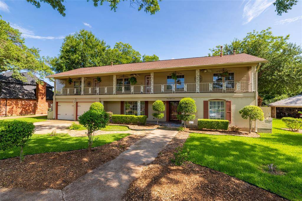 3809 Diamond Loch W, North Richland Hills, TX 76180