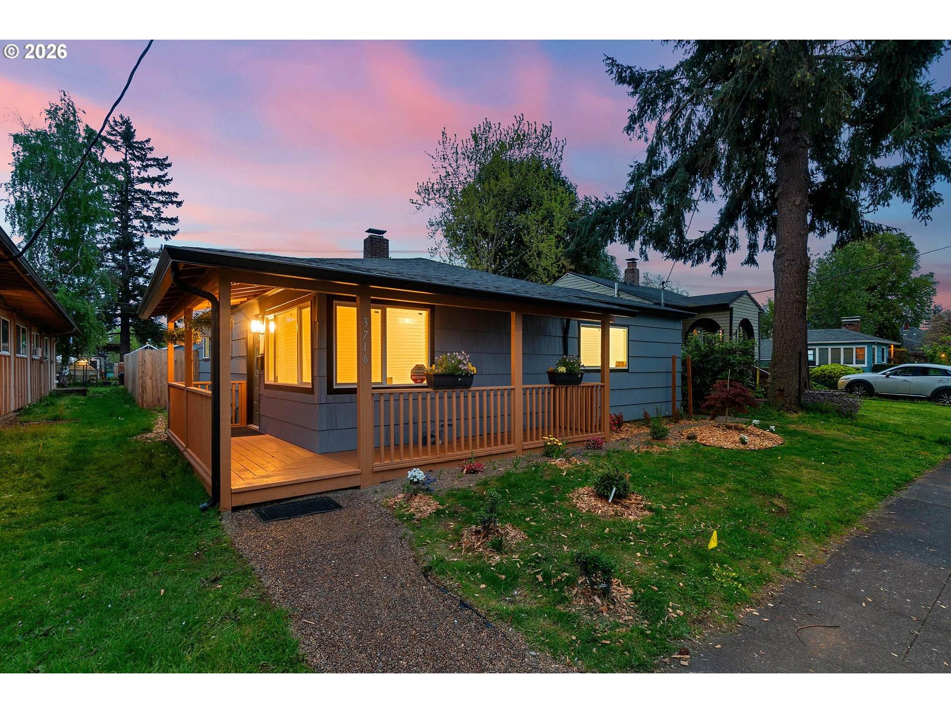 3716 SE 70TH AVE, Portland, OR 97206