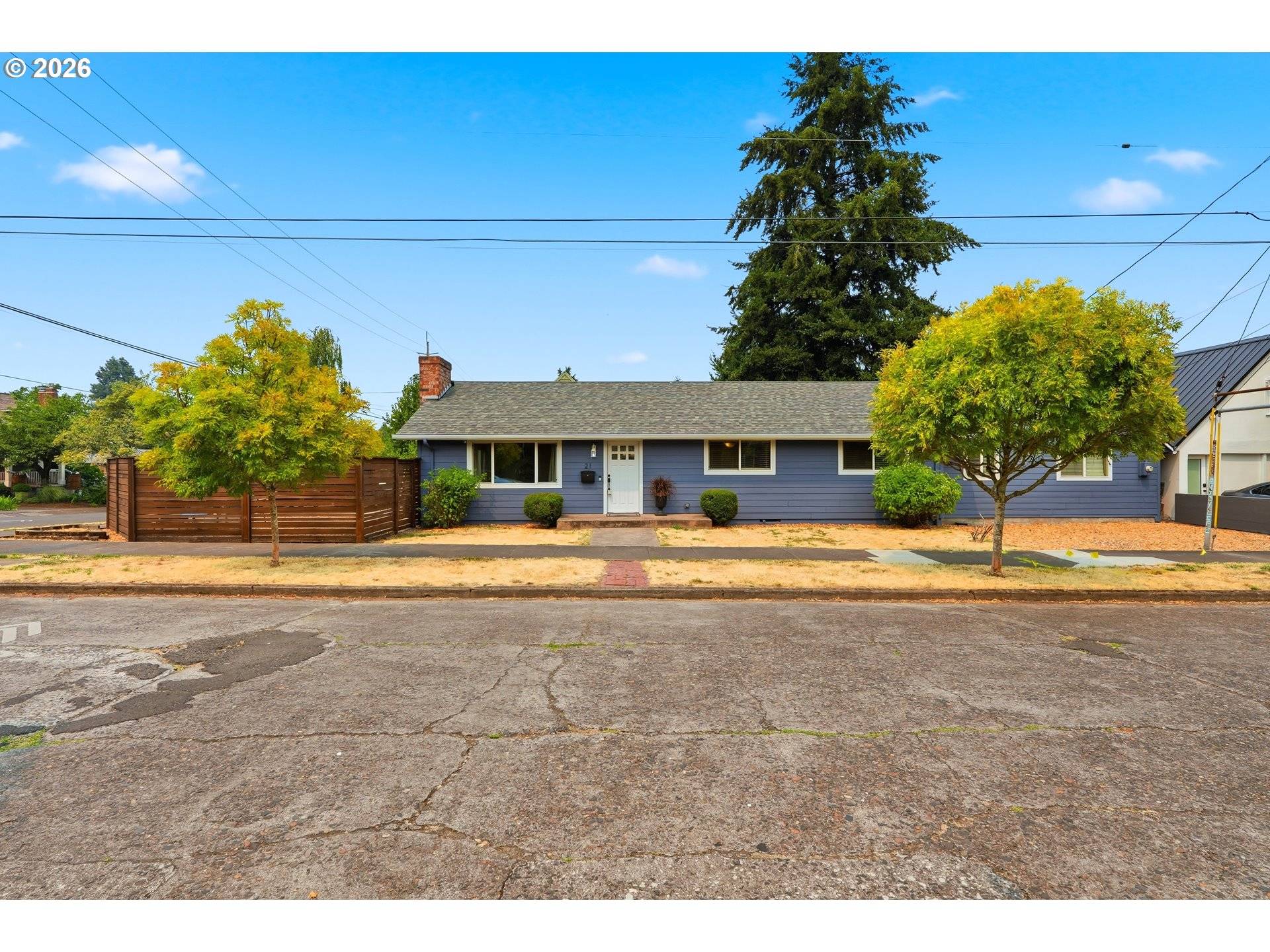 21 NE BRYANT ST, Portland, OR 97211