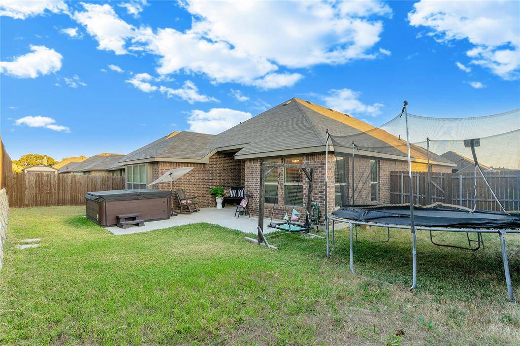 120 Cheryl Drive, Keene, TX 76059
