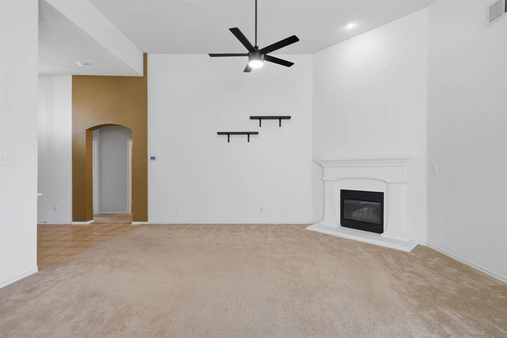 10013 Bull Run, Fort Worth, TX 76177