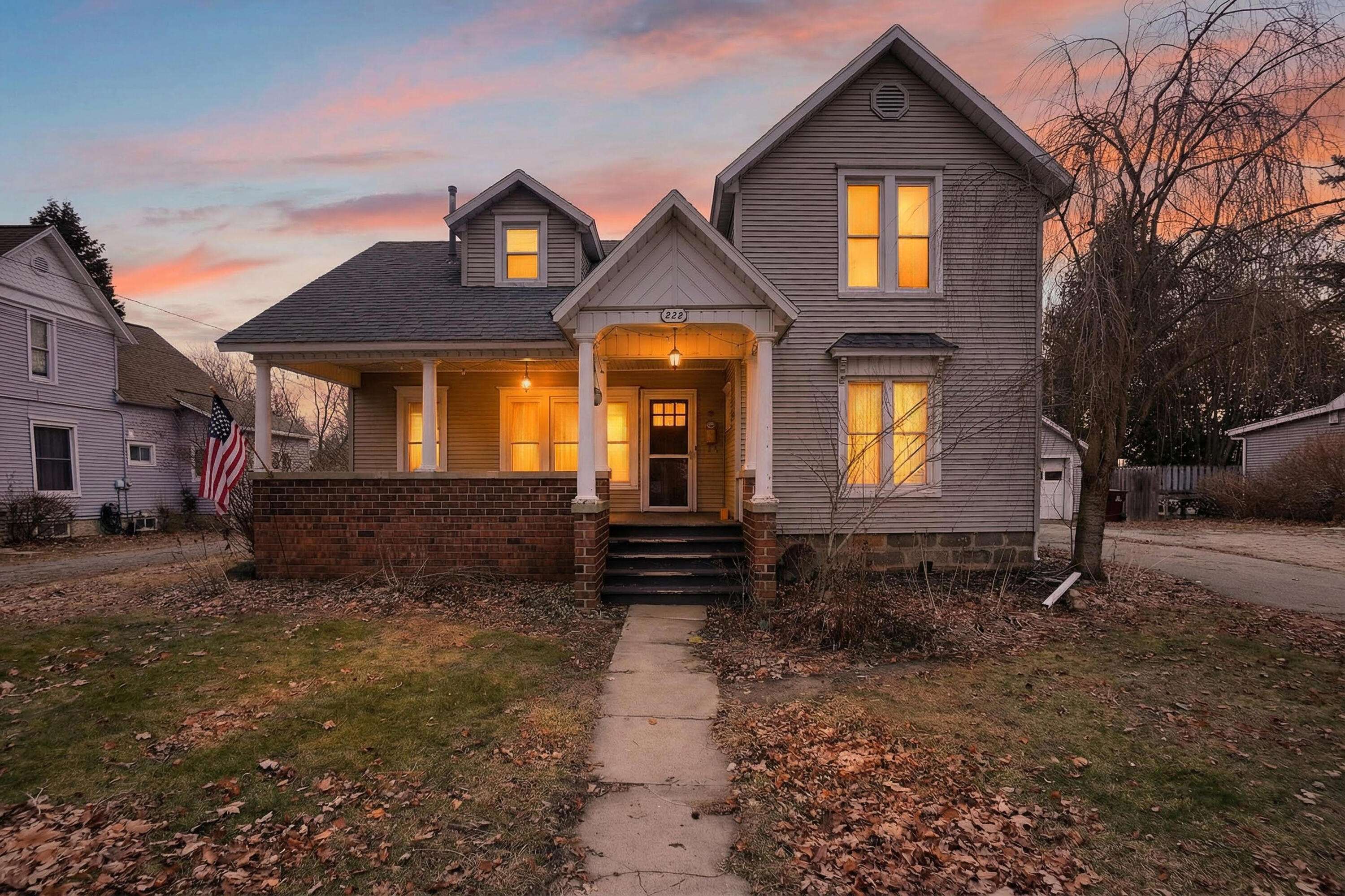 229 S Jeffery ST, Ithaca, MI 48847