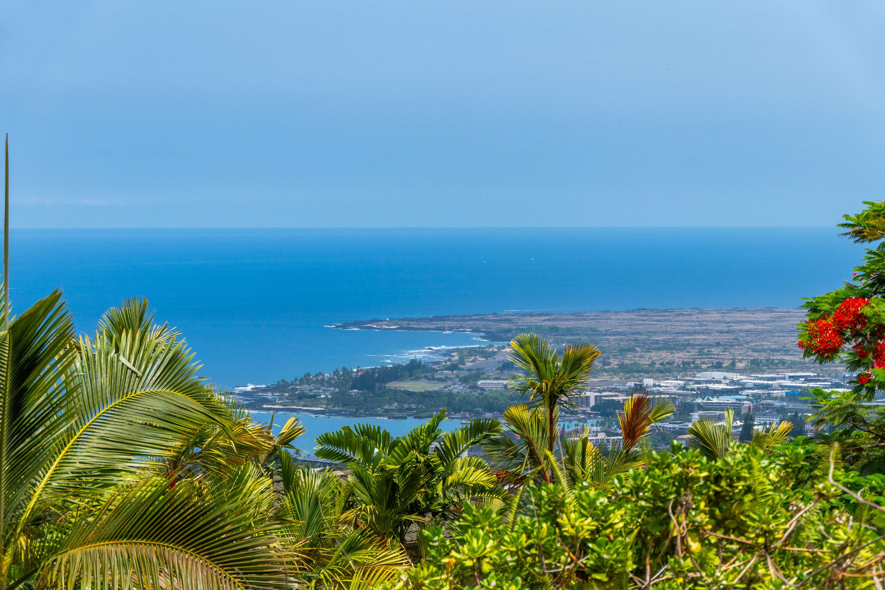 75-676 HUAAI ST, Kailua Kona, HI 96740
