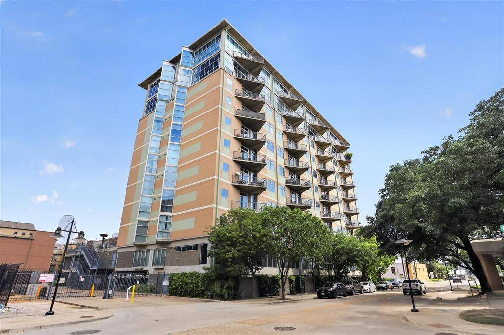 1001 Belleview Street #703, Dallas, TX 75215