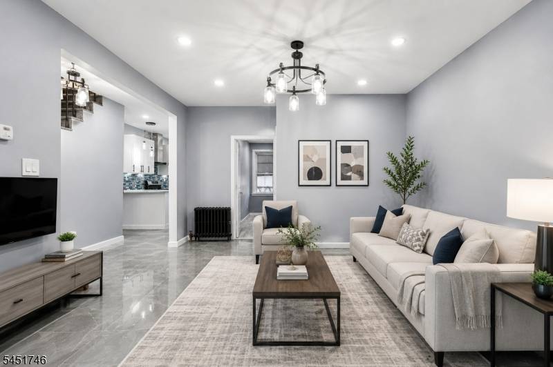 282 Ackerman Ave, Clifton City, NJ 07011