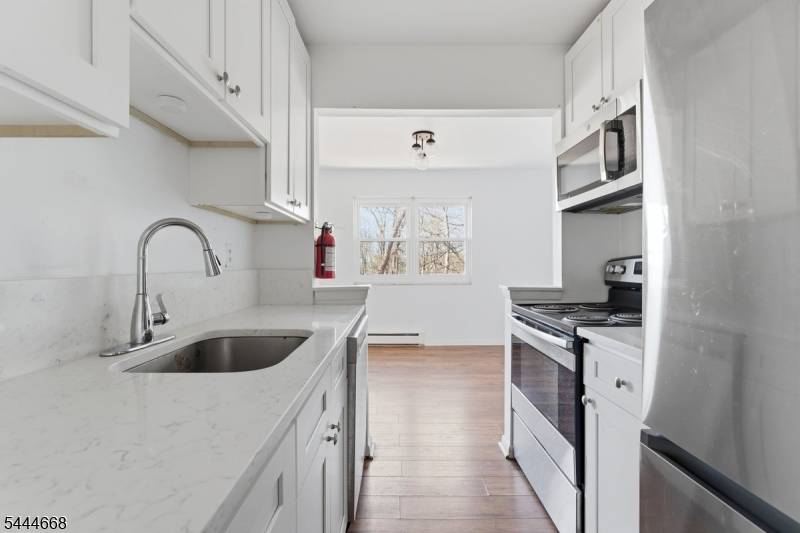 100 Pierson Miller Dr #22, Pompton Lakes Boro, NJ 07442