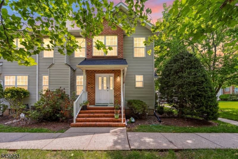 262 Retta Ct, Piscataway Twp., NJ 08854