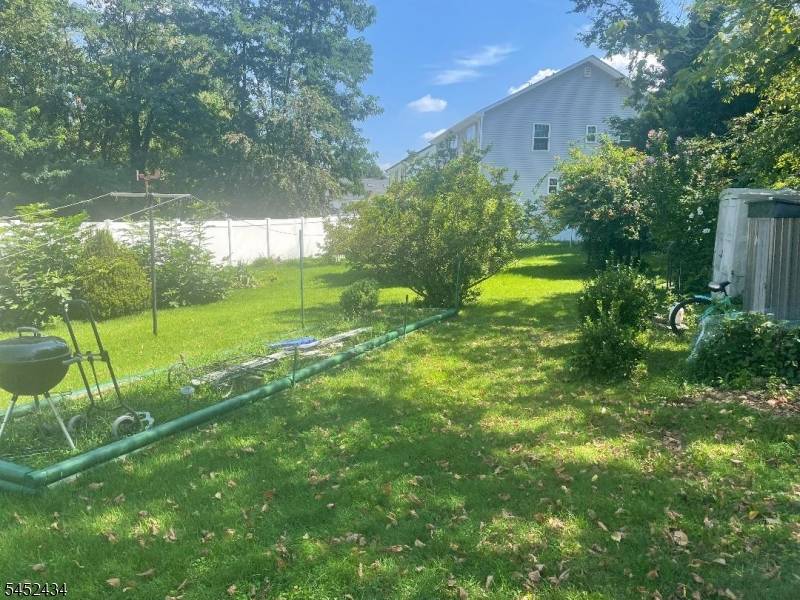 209 Linden Ave, Rahway City, NJ 07065
