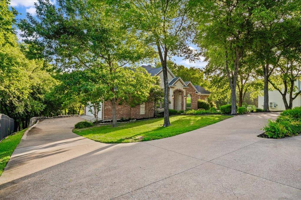2643 Creekwood Drive, Cedar Hill, TX 75104