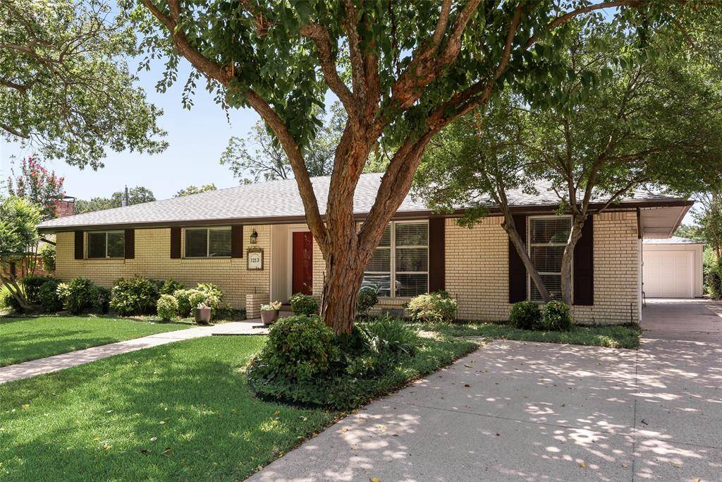 1213 Elmwood Drive, Richardson, TX 75080