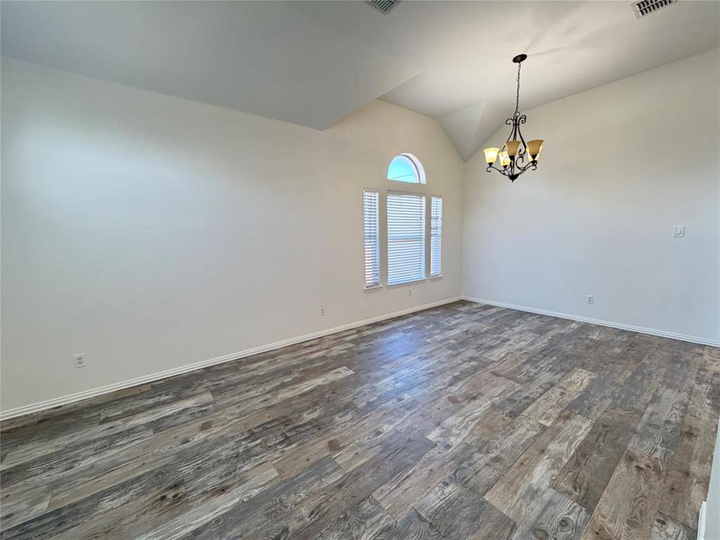 4916 Drexel Drive, Fort Worth, TX 76137