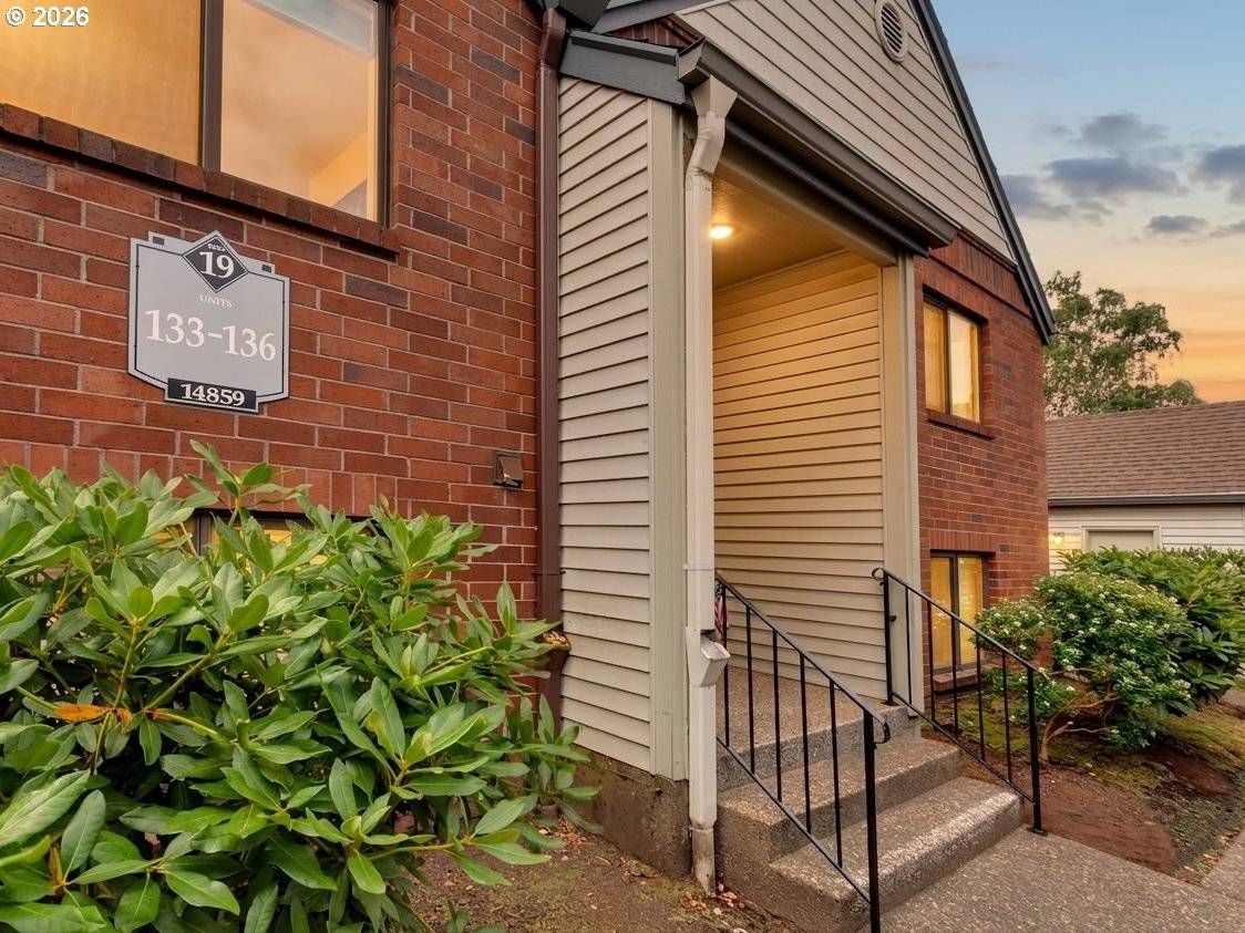 14859 NE SACRAMENTO ST #136, Portland, OR 97230
