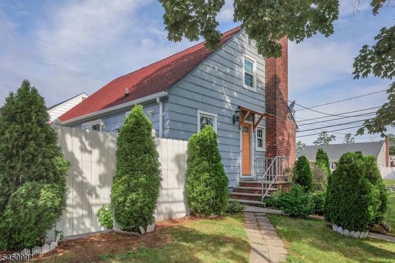 164 W Grant Ave, Roselle Park Boro, NJ 07204