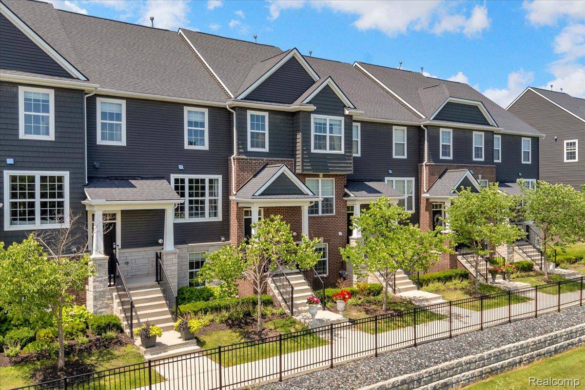 174 S Mill ST, Plymouth, MI 48170
