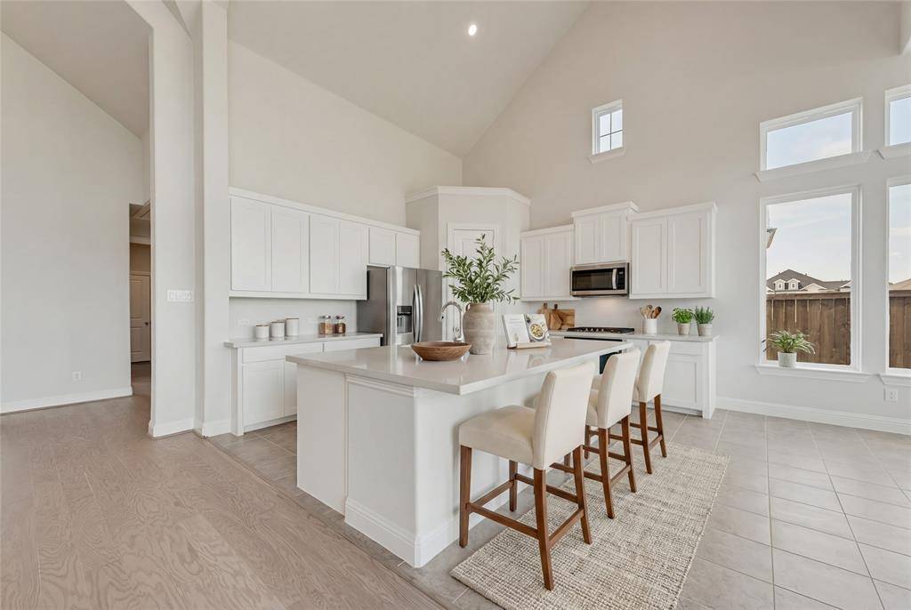 1006 Cascading Creek Drive, Rockwall, TX 75087