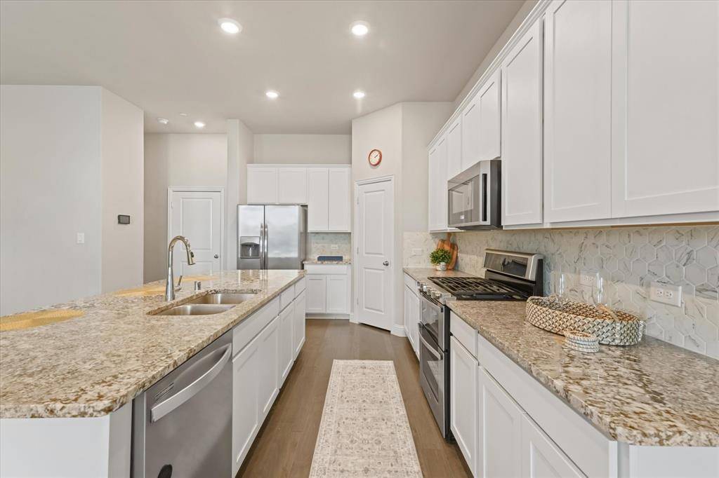 7401 Sunset Boulevard, Rowlett, TX 75088