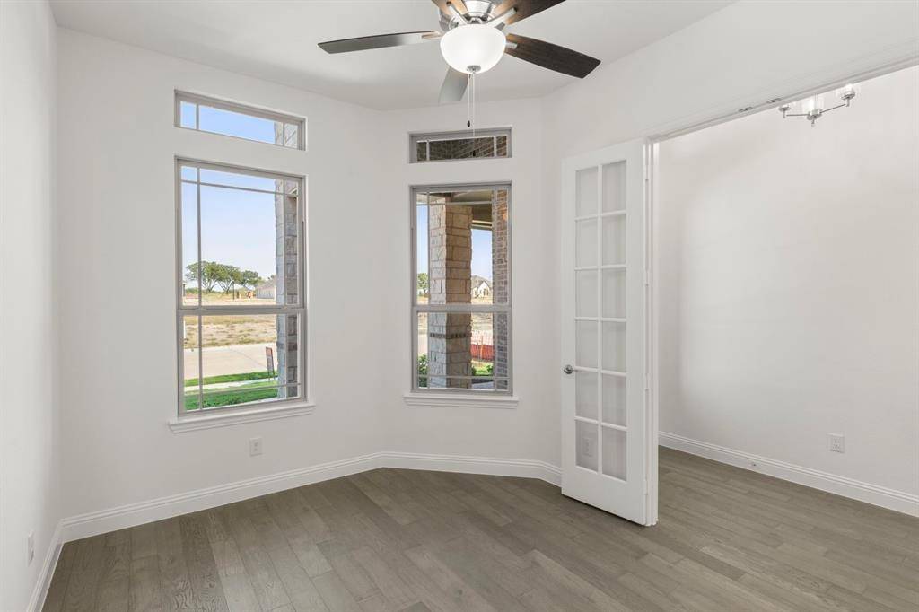 1442 Canadian Lane, Van Alstyne, TX 75495