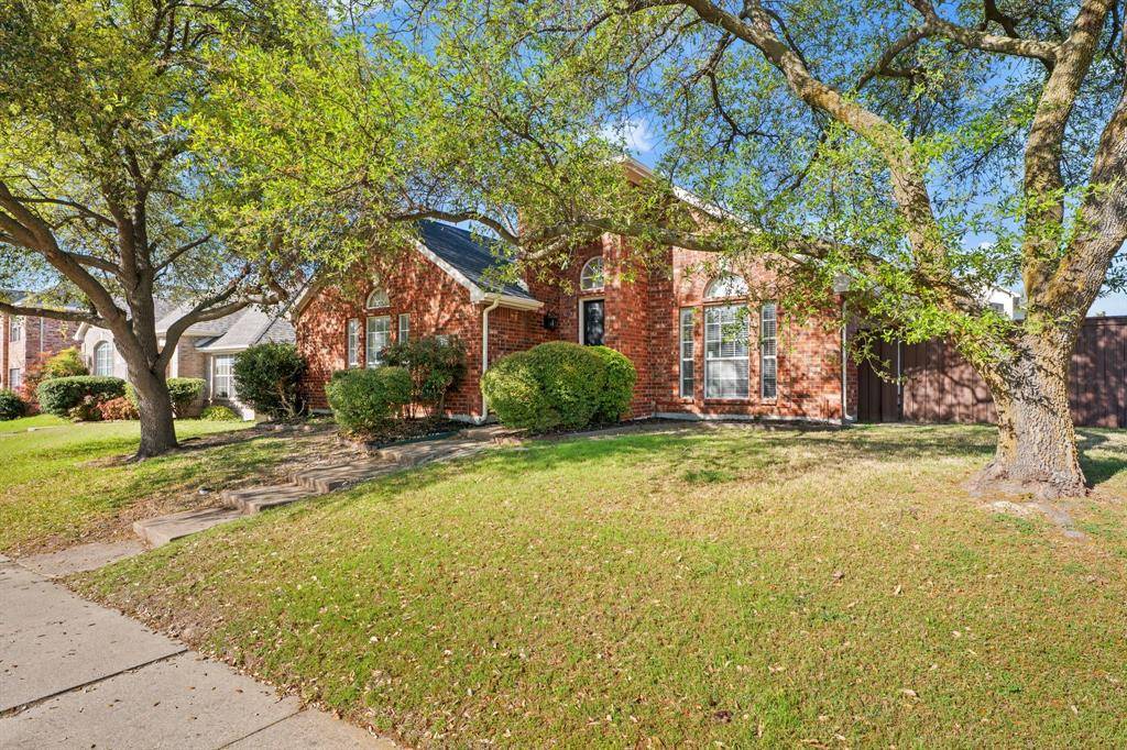 516 Castleford Drive, Allen, TX 75013