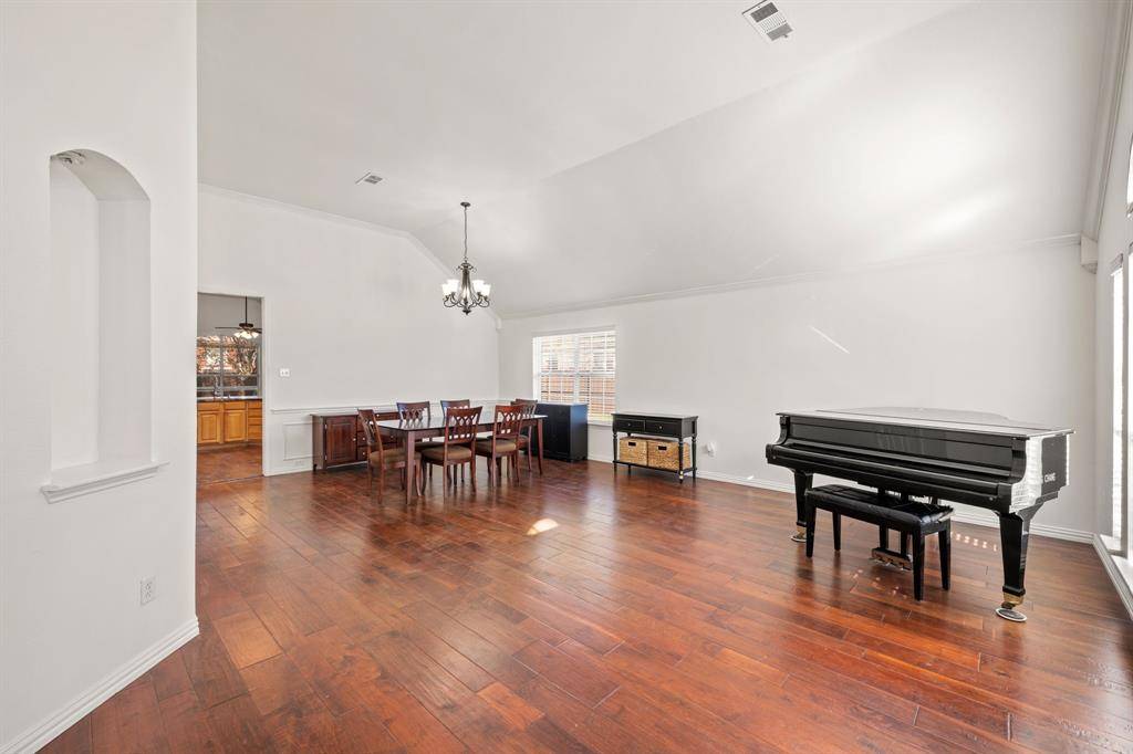 516 Castleford Drive, Allen, TX 75013