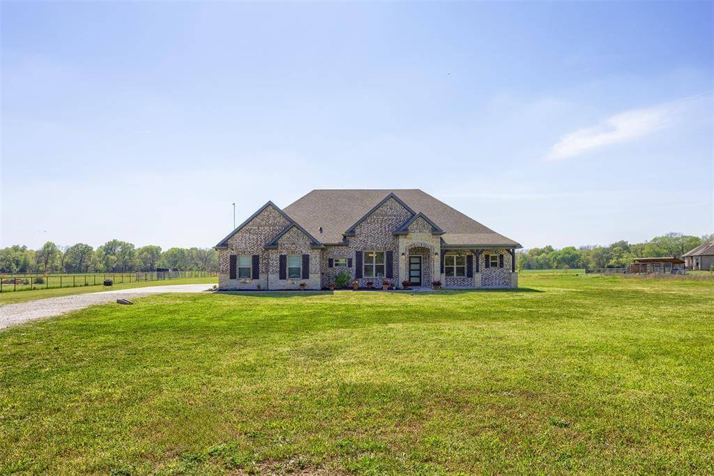 1538 Fm 36 N, Farmersville, TX 75442