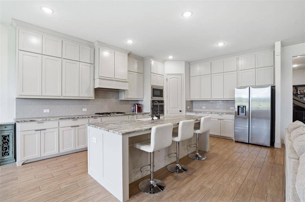 12140 Indian Creek Drive, Fort Worth, TX 76179