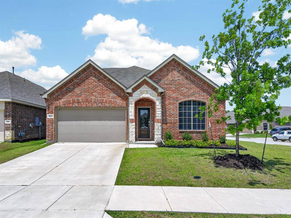 8205 Green Heron Drive, Mckinney, TX 75071