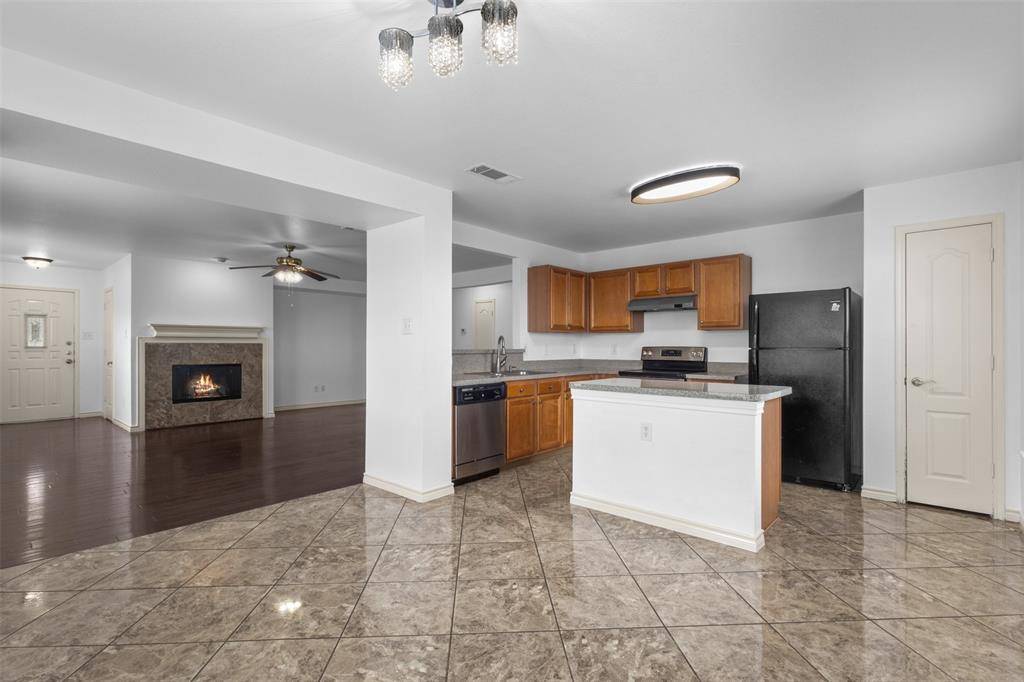 6163 Balcony Lane, Dallas, TX 75241