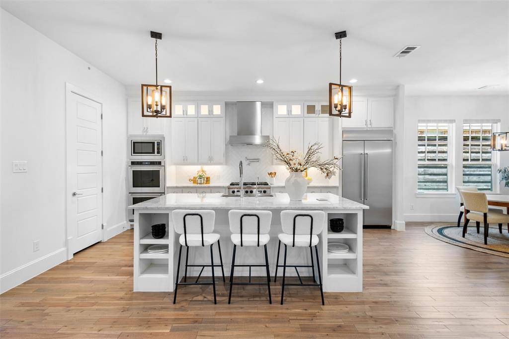 6118 Belmont Avenue, Dallas, TX 75214