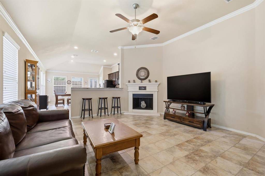 5104 Texana Drive, Frisco, TX 75036