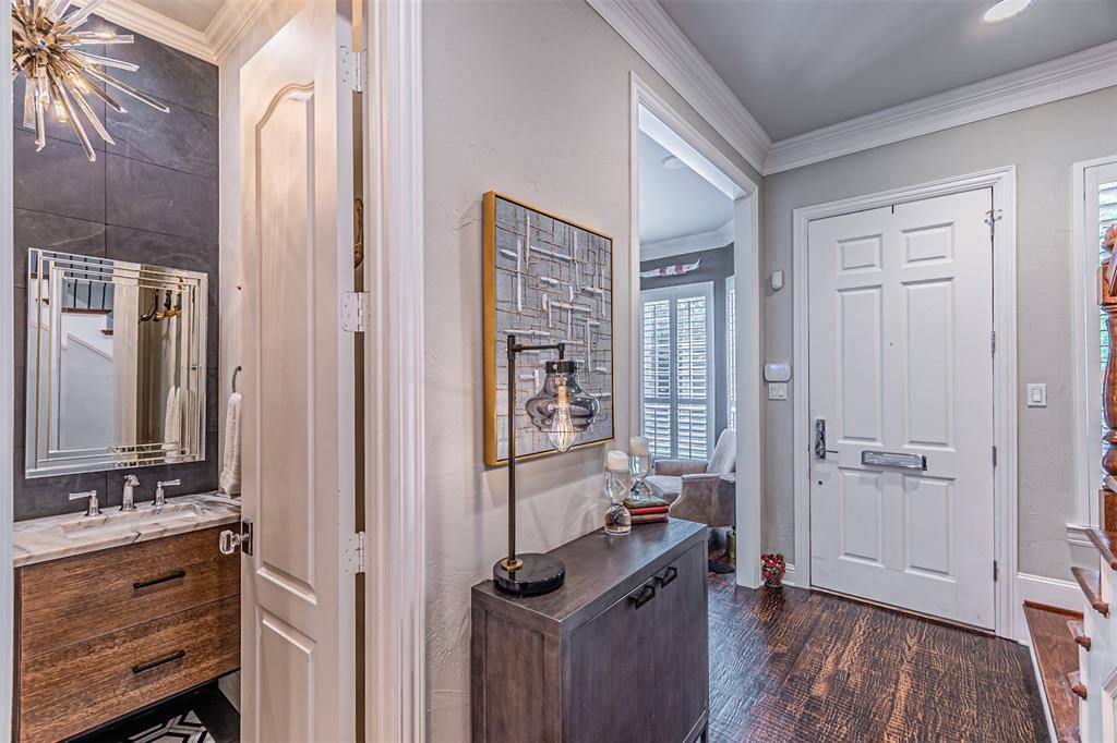 3637 Reagan Street, Dallas, TX 75219