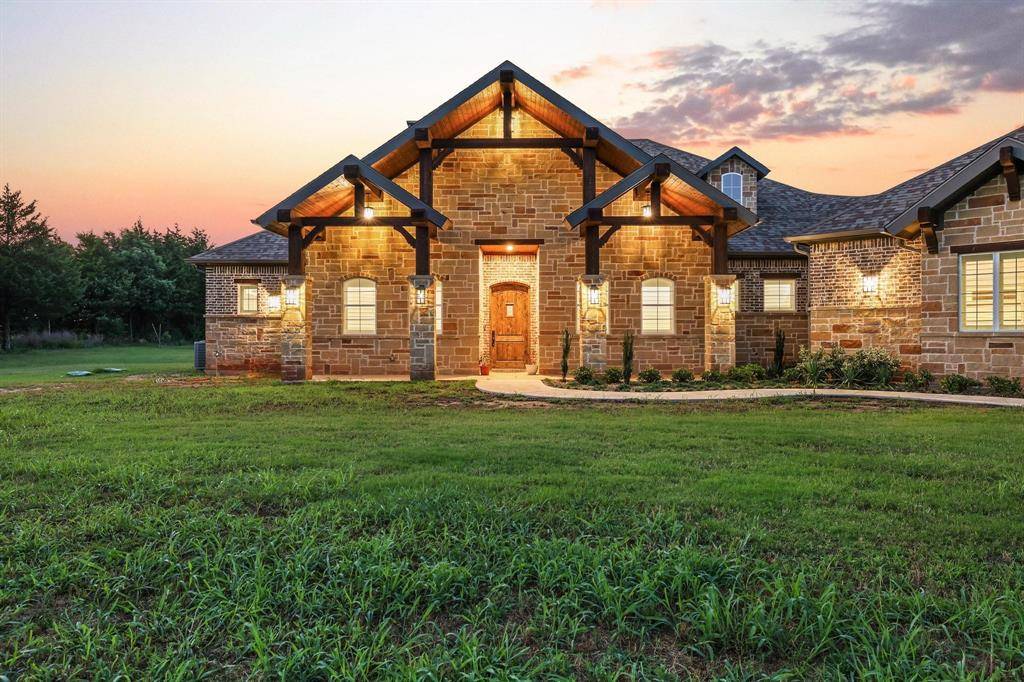 231 Geis Drive, Pottsboro, TX 75076