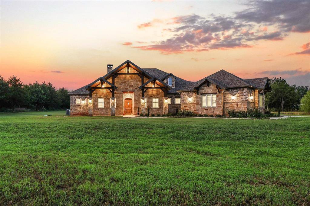 231 Geis Drive, Pottsboro, TX 75076