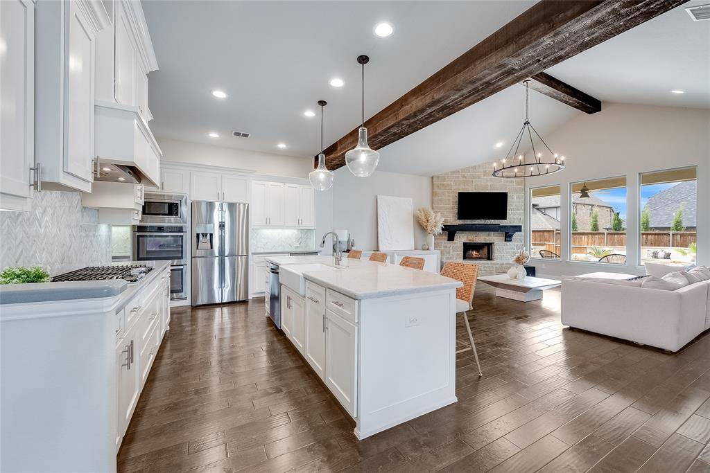 1734 Ellington Drive, Celina, TX 75009