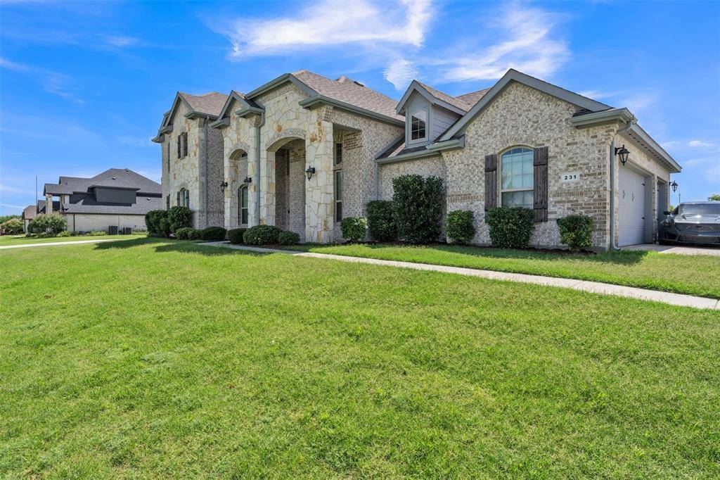 231 Berkeley Drive, Waxahachie, TX 75167