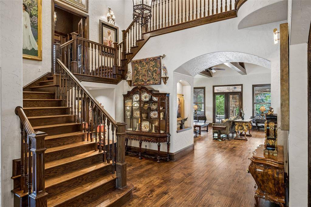 5804 Chalford Common, Colleyville, TX 76034