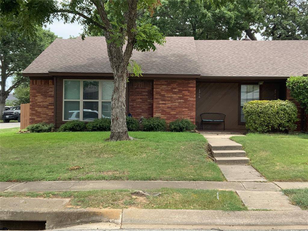 2316 Dalewood Lane, Bedford, TX 76022
