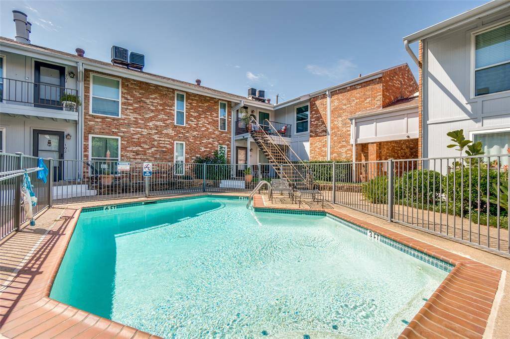 4317 Hartford Street #204, Dallas, TX 75219