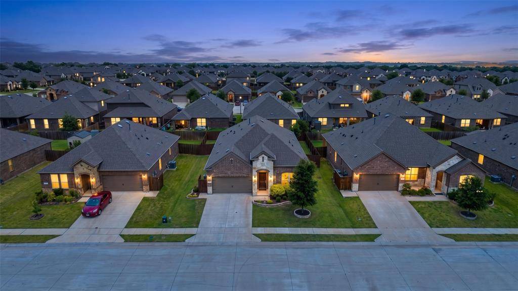 11316 Culberson Drive, Aubrey, TX 76227