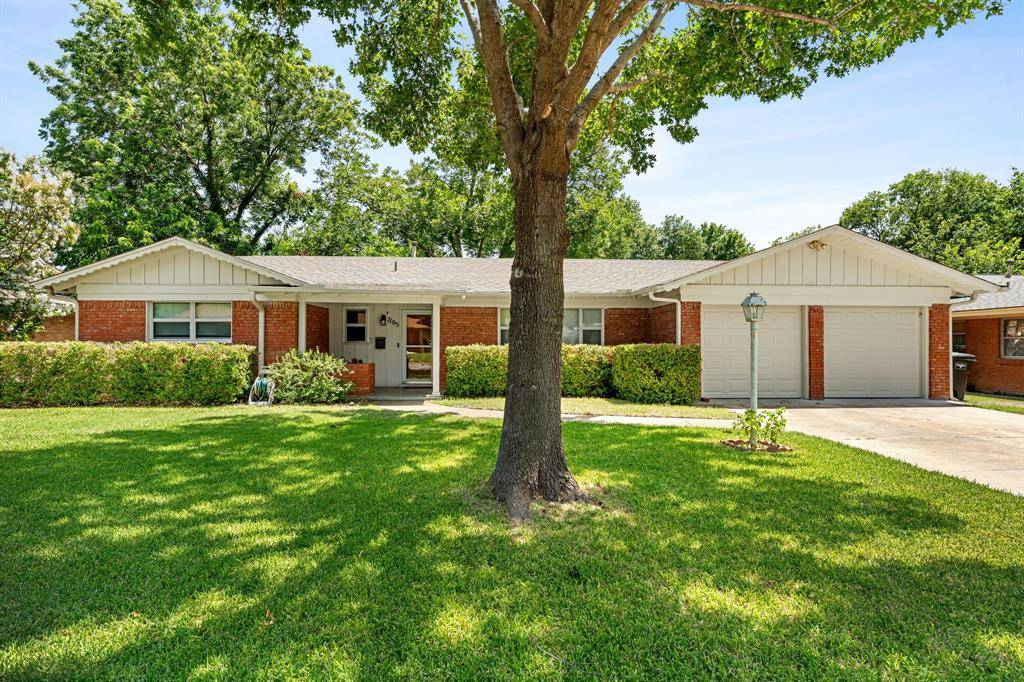 7105 Culver Avenue, Fort Worth, TX 76116