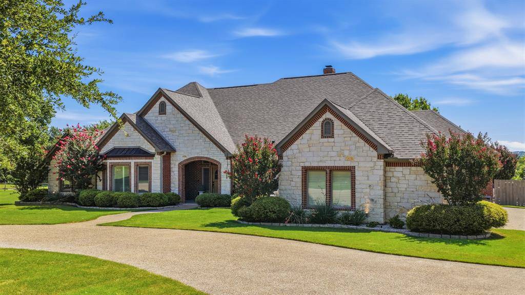 241 Pinnacle Peak Lane, Weatherford, TX 76087