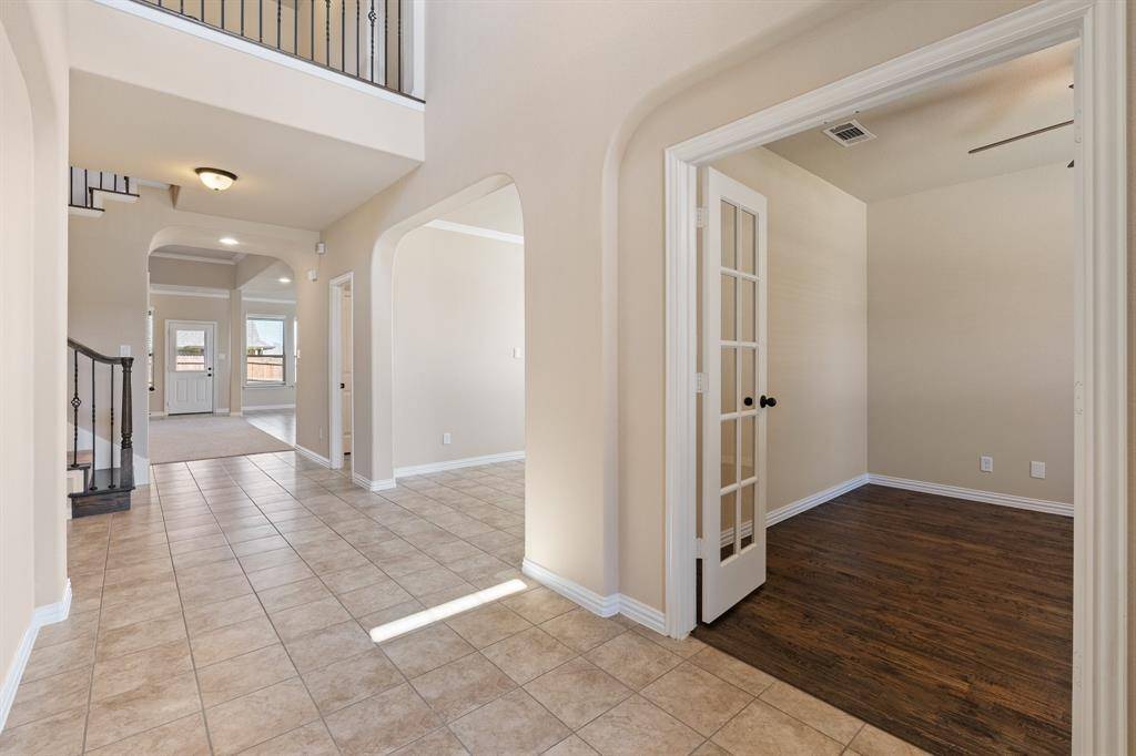 7257 Laguna Del Campo Trail, Fort Worth, TX 76131