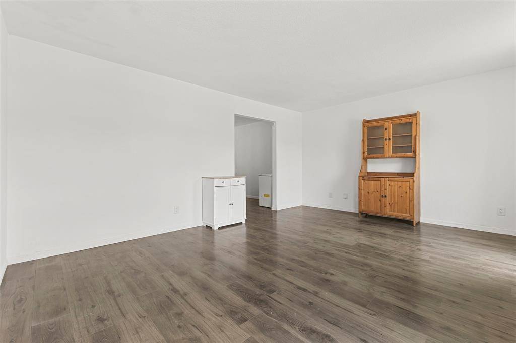 7233 Bayberry Lane, Dallas, TX 75249